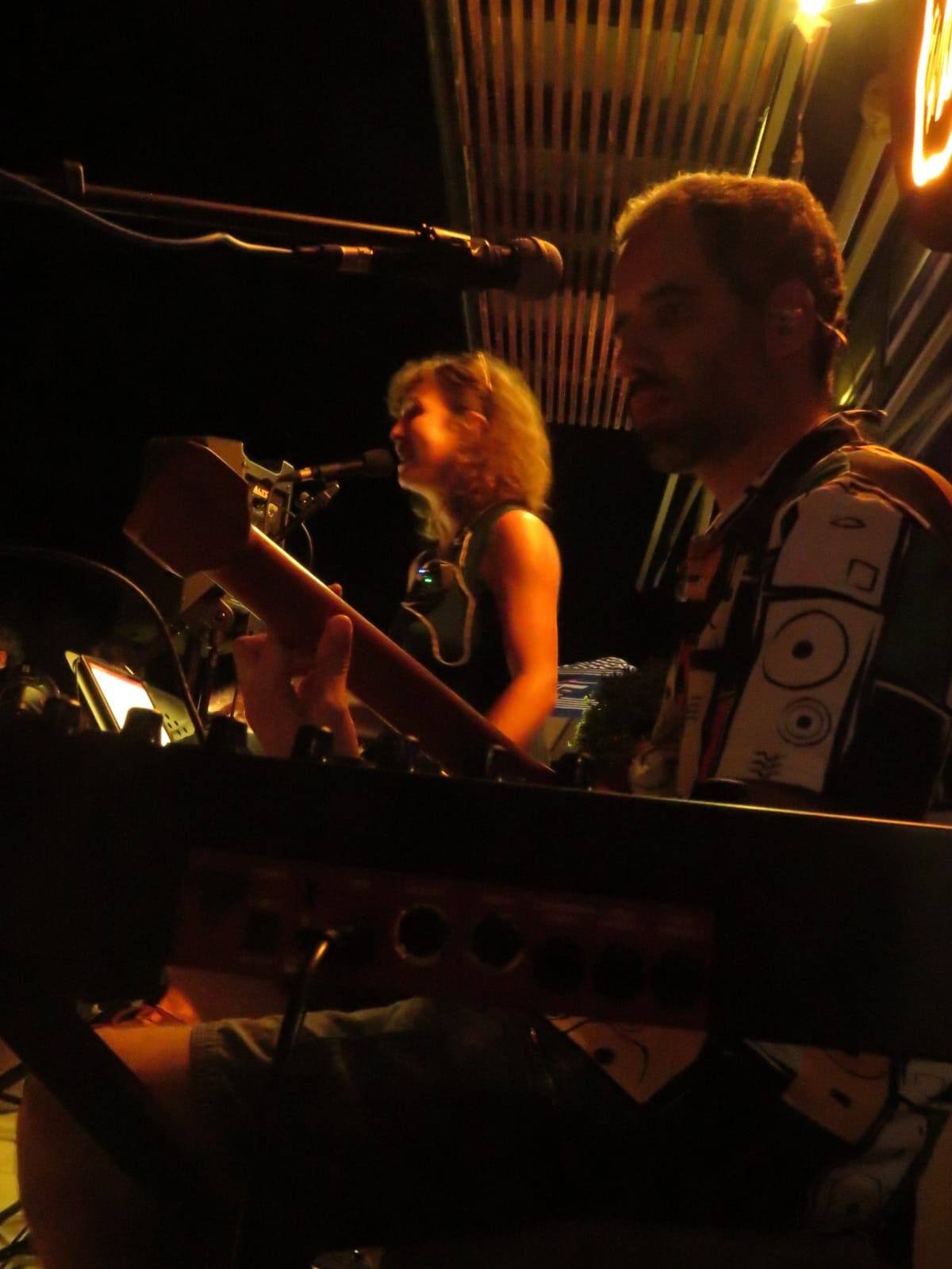 Duo basse-chant en concert intimiste