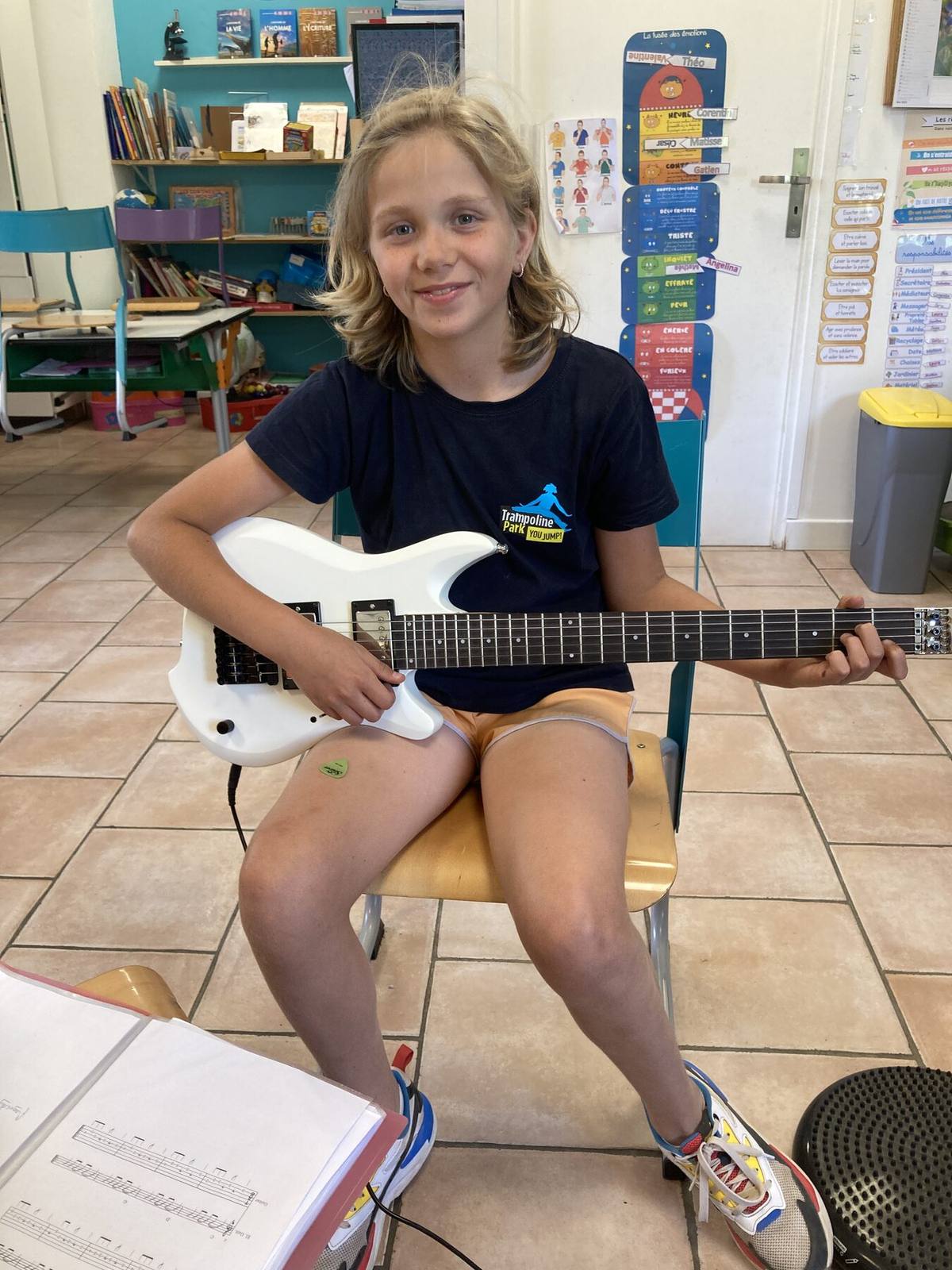 Élève en session guitare électrique