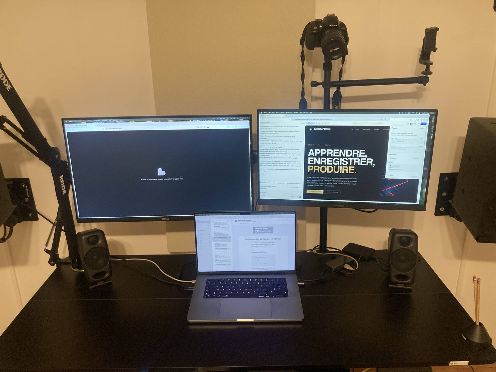 Setup de mix : doubles écrans Logic Pro et MacBook